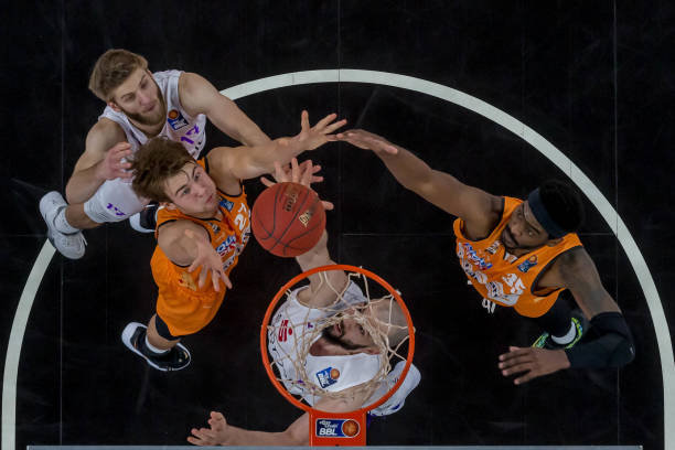 续了出色的 续了出色的