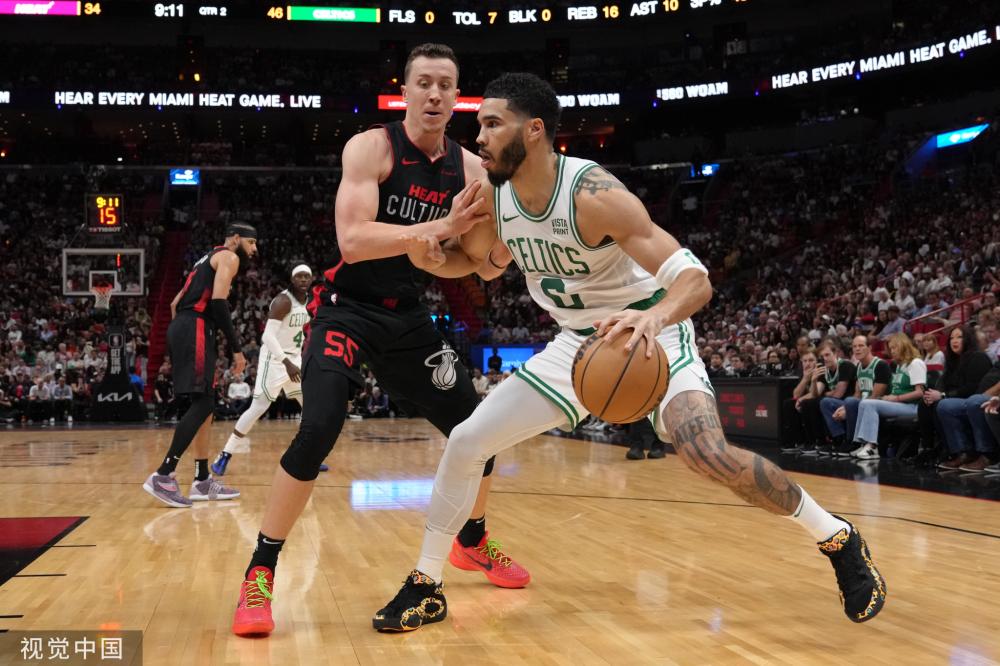 0个篮板 0个篮板