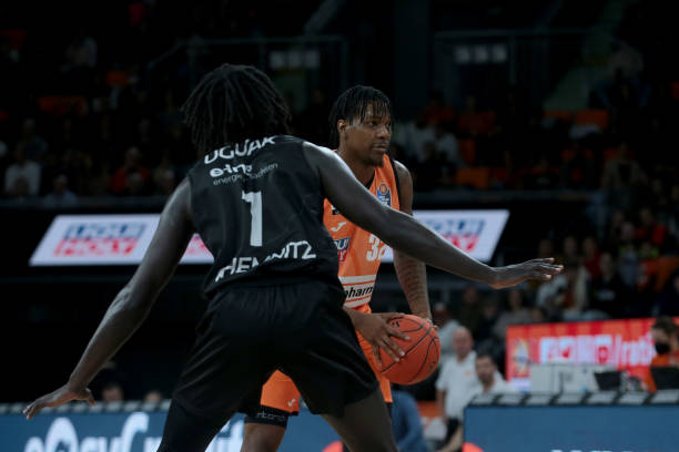 还吸纳了大 还吸纳了大