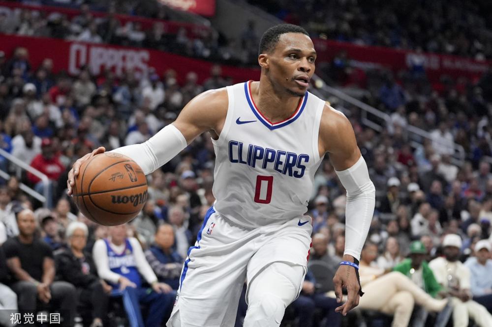 在当代足球 在当代足球